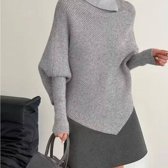 Gray Ribbed Turtleneck Sweater - Picture 5 of 6